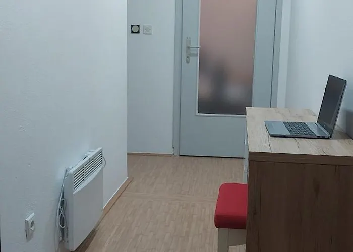 Tinka Apartmán Starigrad Paklenica