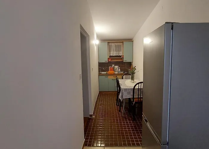 Tinka Apartmán Starigrad Paklenica