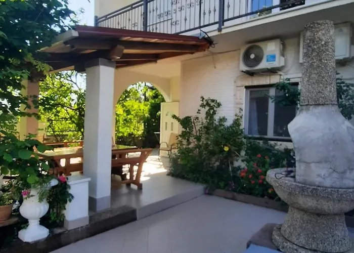 Διαμέρισμα Tinka Starigrad Paklenica