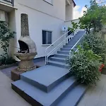 Tinka * Starigrad Paklenica