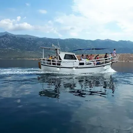 Tinka Apartment Starigrad Paklenica