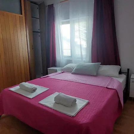 Apartment Tinka *