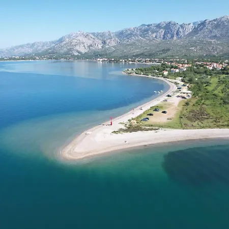Tinka Starigrad Paklenica