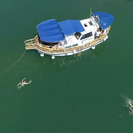 Tinka Starigrad Paklenica