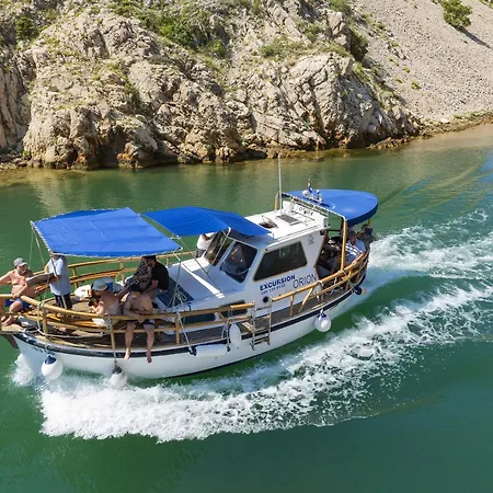 Tinka * Starigrad Paklenica