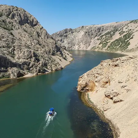 Lejlighed Tinka Starigrad Paklenica